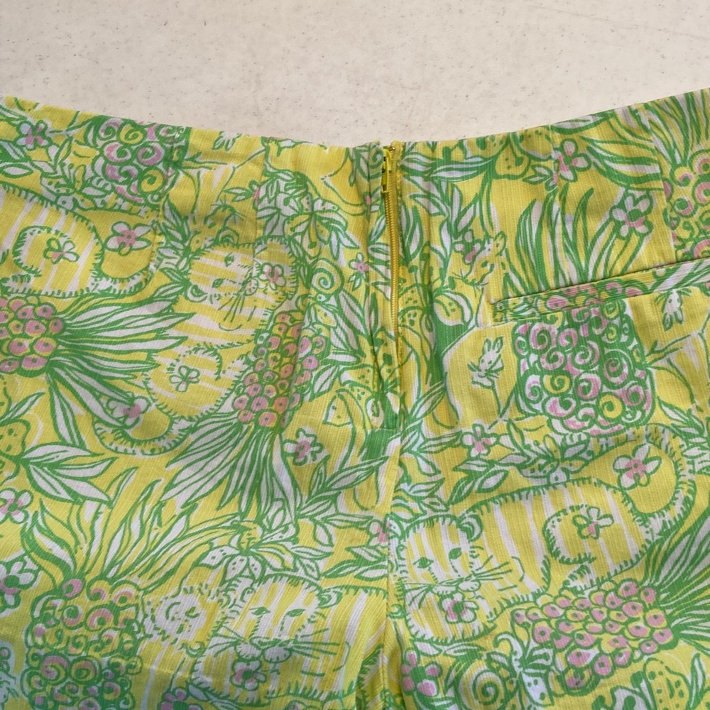 Lilly Pulitzer Shorts - Green and Yellow - Picture 5 of 8